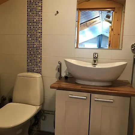 Rukan Sarastus * Ruka